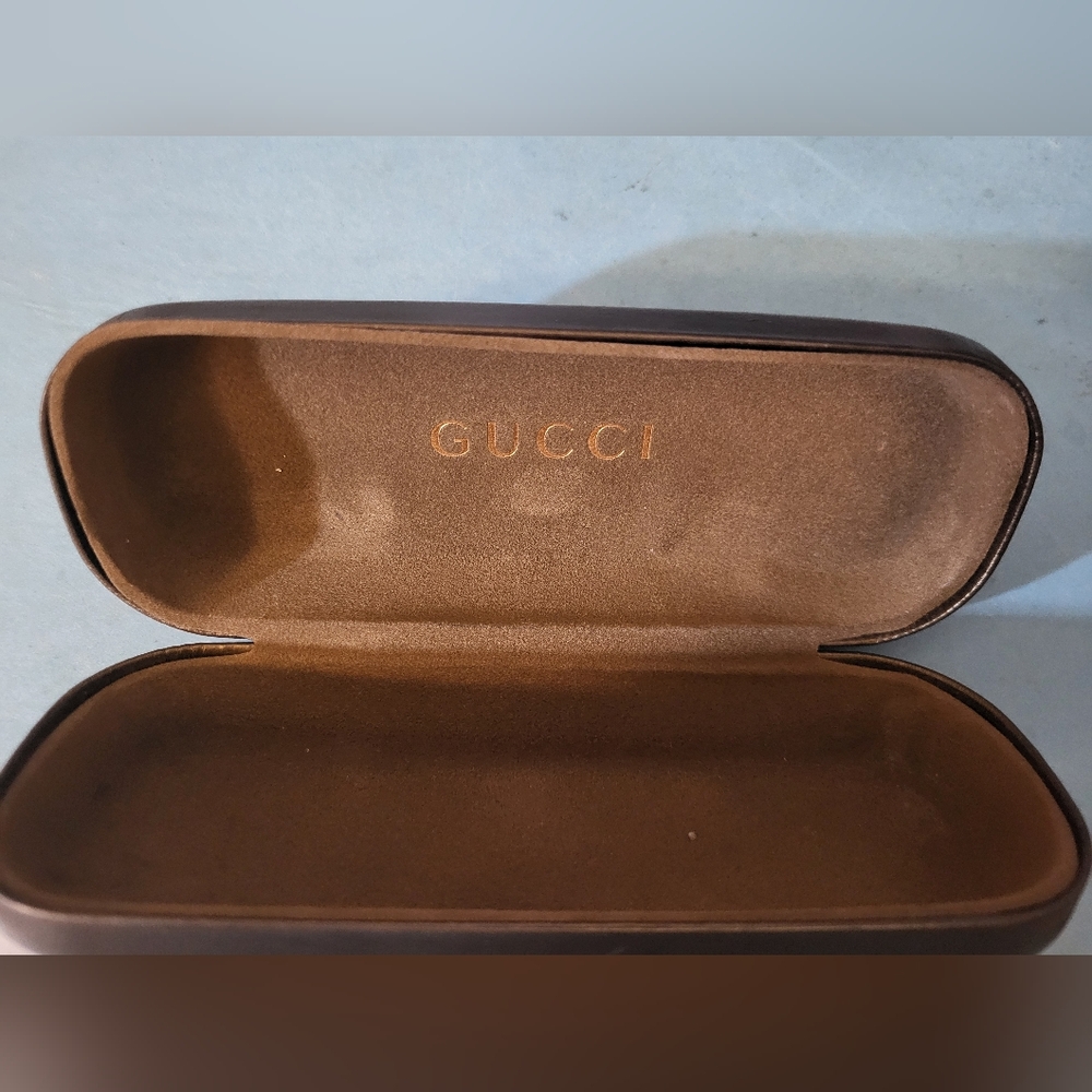 Unisex Gucci Gold and Black Rimless Sunglasses with Case#1007-15300 - Picture 2 of 8